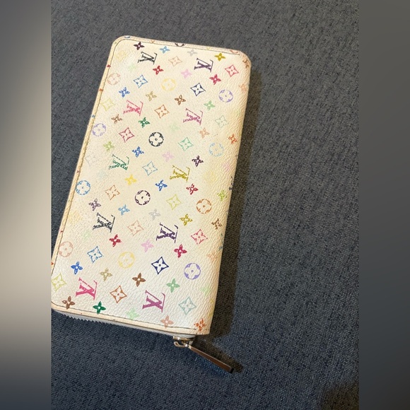 Louis Vuitton White Murakami long Wallet - Picture 2 of 16